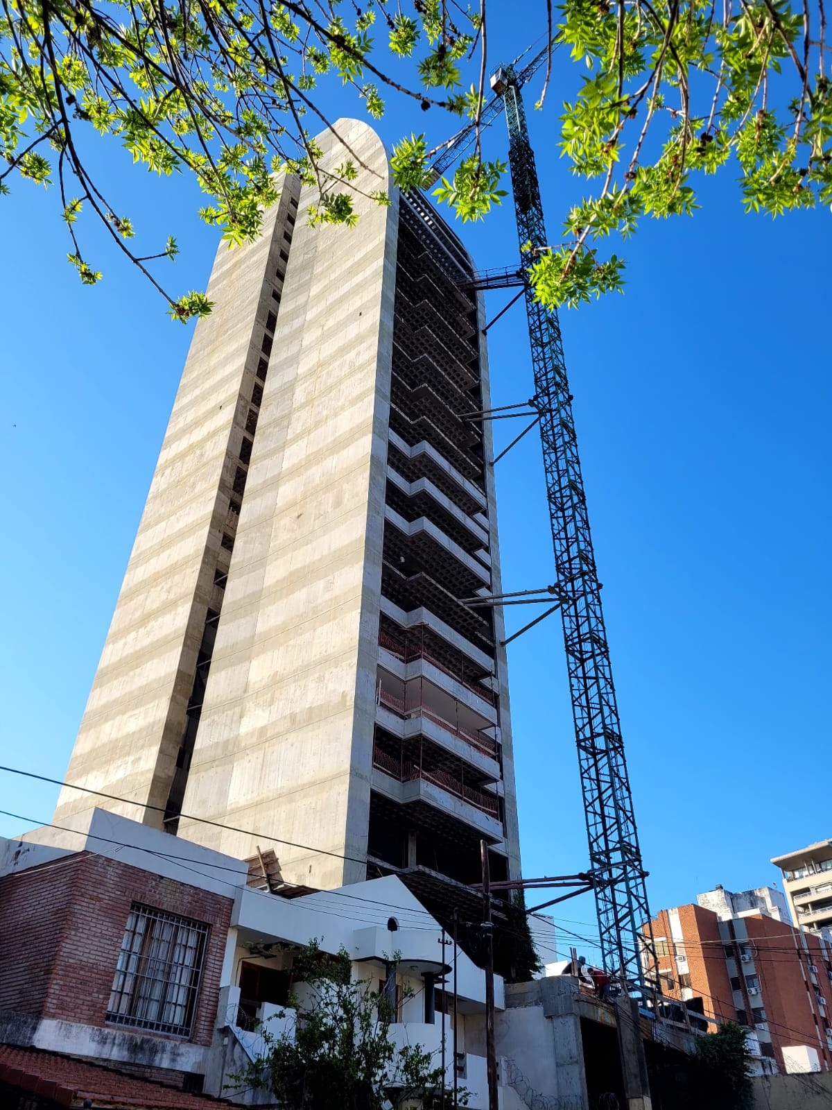 Torre en construcción