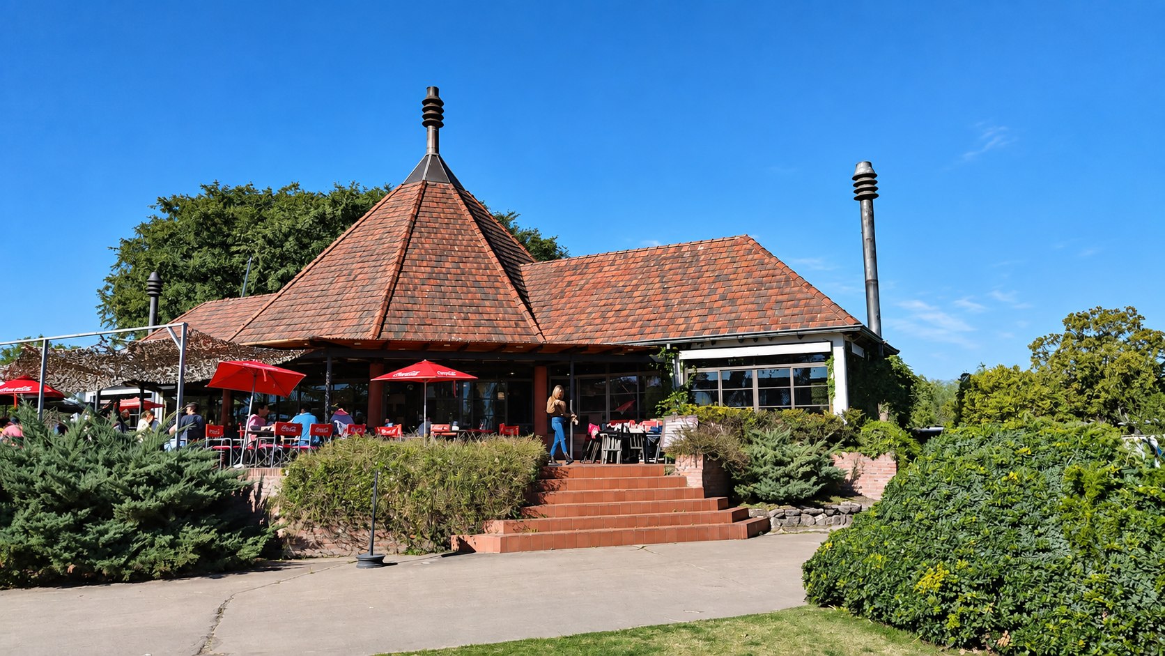 Comedor Club Náutico Paraná — Foto 1/3